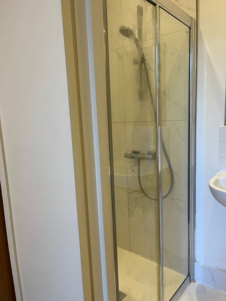 Additional image 6 of Studio Flat, Courtfield Gardens, SW5, N1 7GU