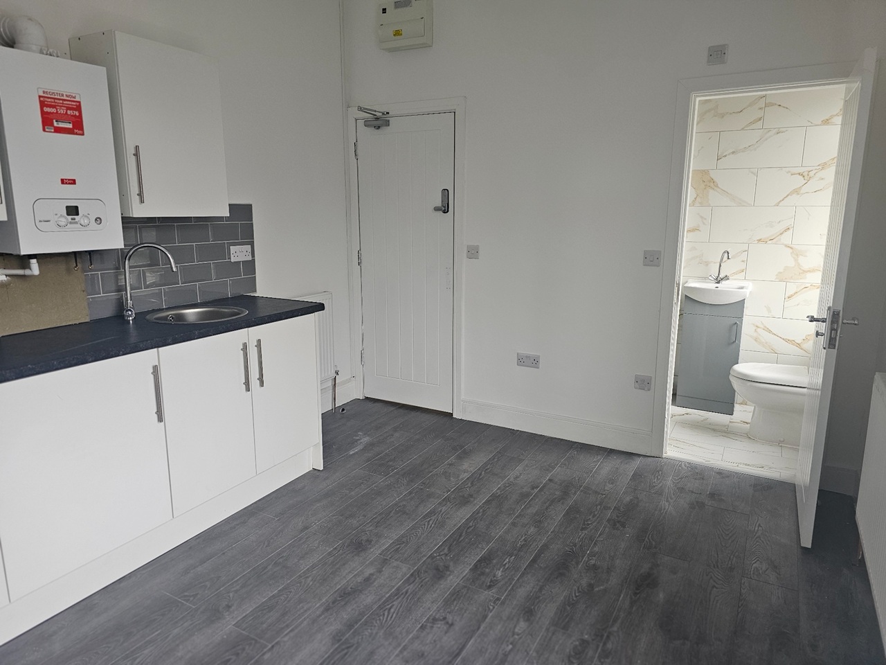 Additional image 6 of Studio Flat, Oxford Street, DE1, N1 7GU