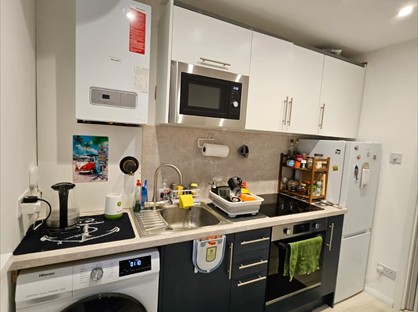 2 Bed Semi-Detached House, Bedworth Place, PO33