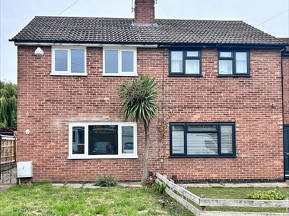 2 Bed Semi-Detached House, Heddington Way, LE2