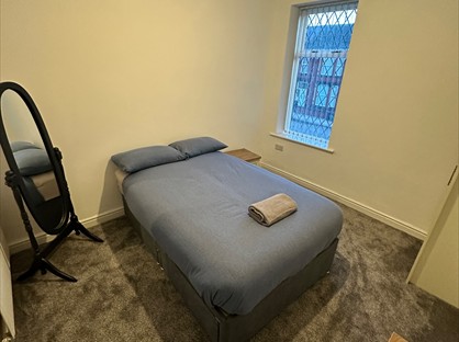 Room in a Shared House, Laird Street, CH41