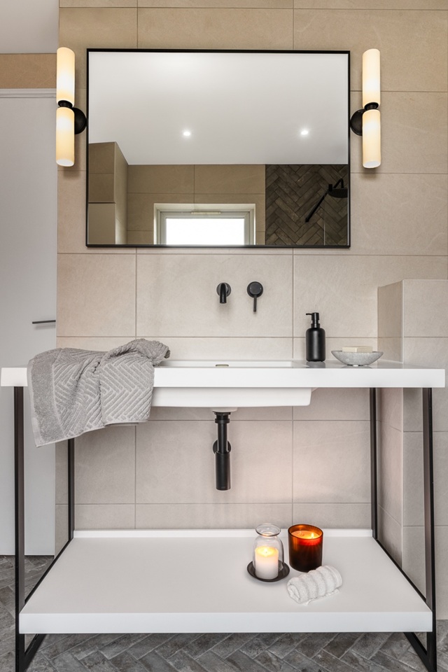 1 Bed Flat, Kingsland Road, E2 photo 3