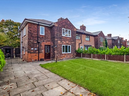 3 Bed Semi-Detached House, Princes Avenue, M29