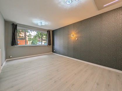 2 Bed Flat, Hillside Road, AL5