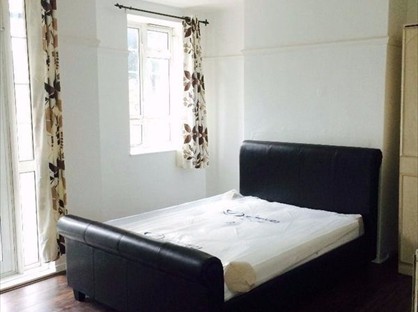 Room in a Shared Flat, Birchdown House, E3