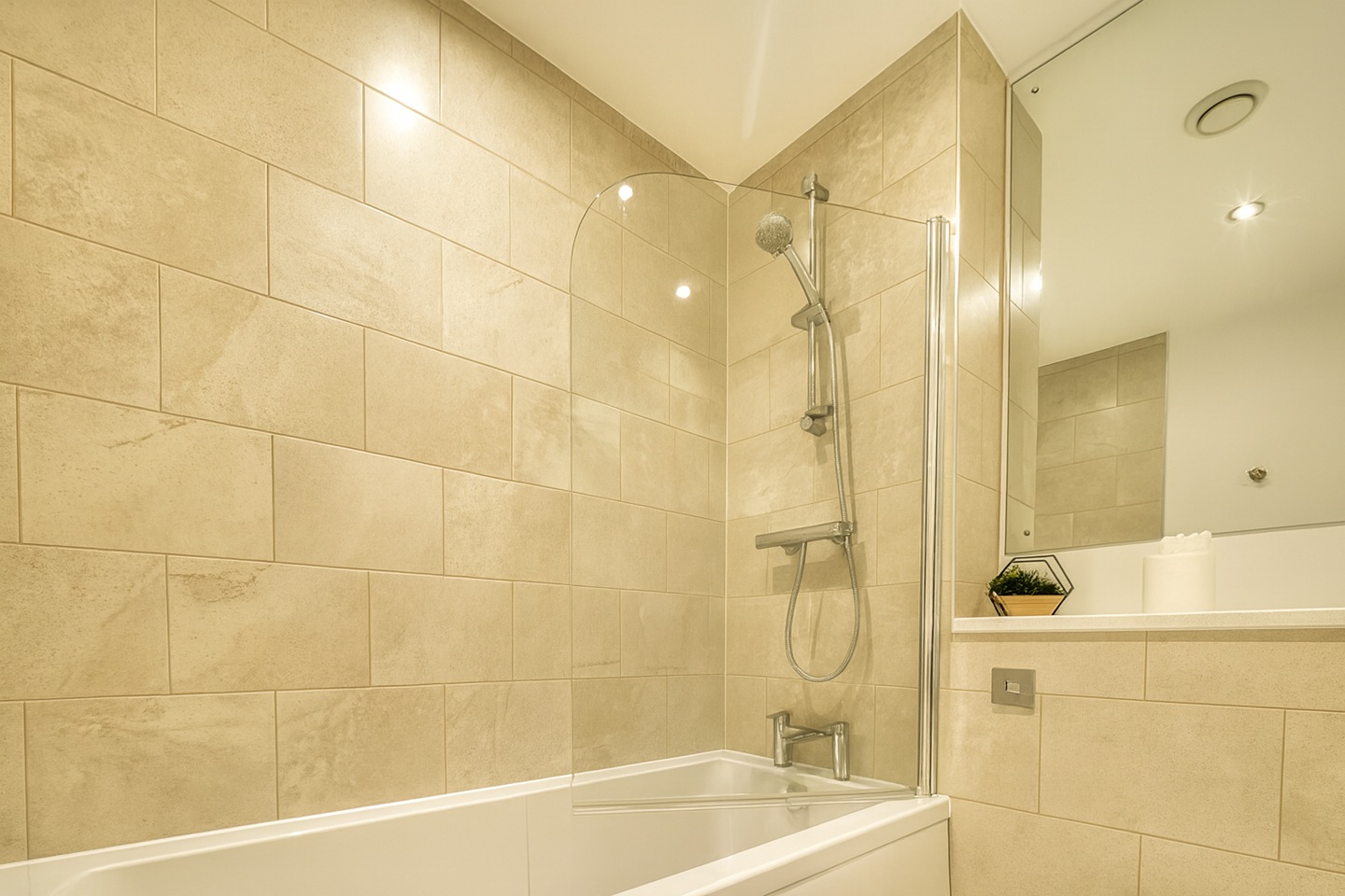 Additional image 12 of 2 Bed Semi-Detached House, Park Central, L3, N1 7GU