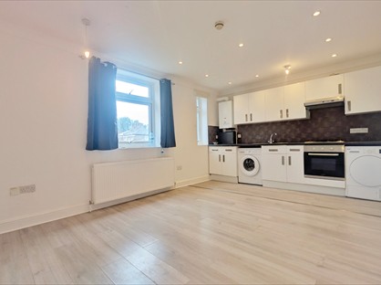 1 Bed Flat, Ruskin Road, N17
