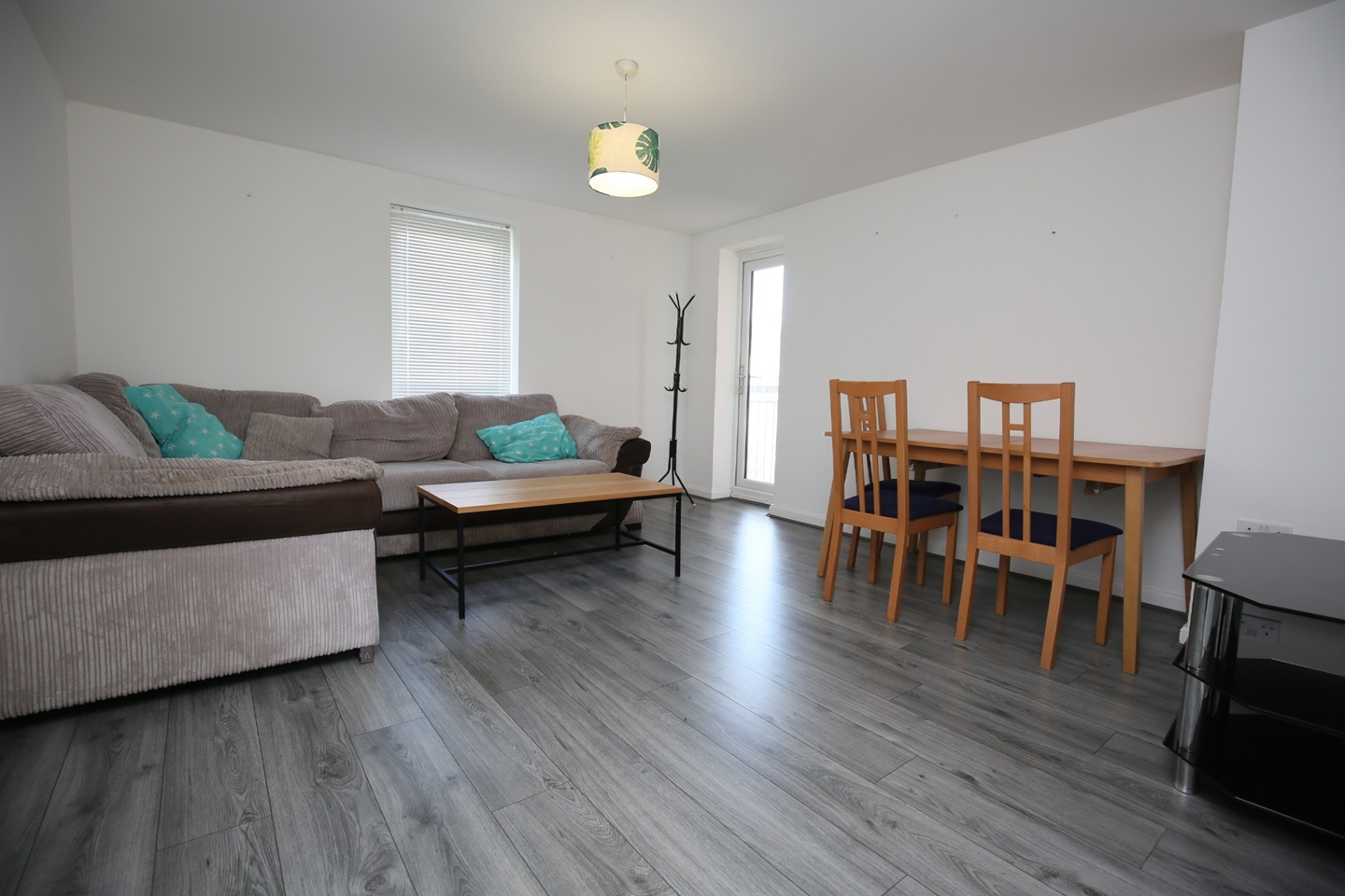 2 Bed Flat, Progress House, CV1 photo 4