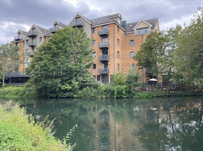 2 Bed Flat, Riverside, CM23