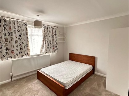 Room in a Shared House, Dibdin Close, SM1