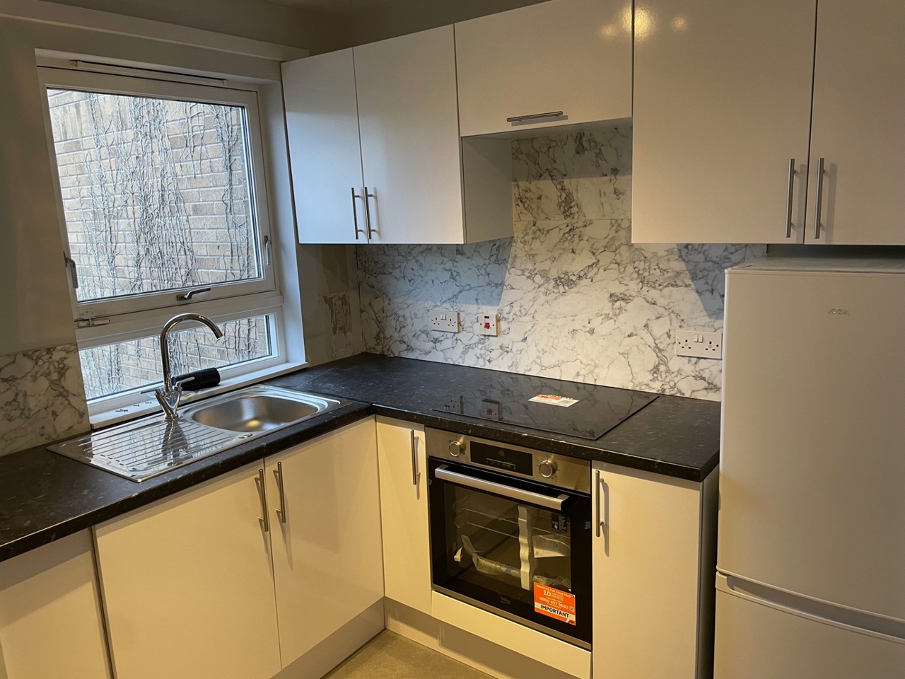 Additional image 4 of 1 Bed Flat, Sunnybank Terrace, EH7, N1 7GU
