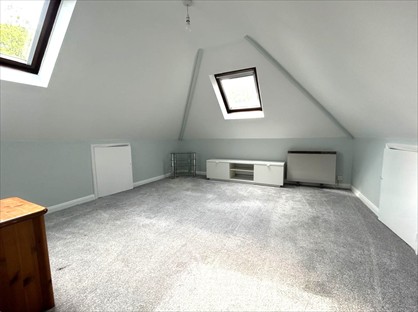 Studio Flat, Whitlelands Road, HP12