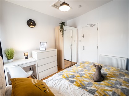 Room in a Shared House, Southsea, PO5