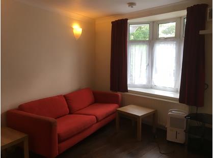 1 Bed Flat, Raleigh Drive, N20