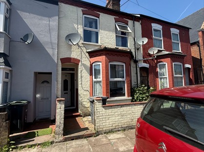 3 Bed Terraced House, Dale Road, LU1