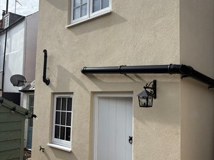 2 Bed Terraced House, Watling Street East, NN12