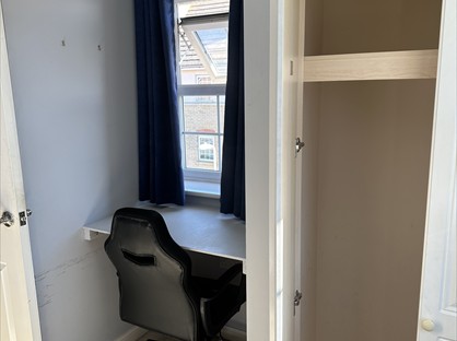 Room in a Shared House, Aster Road, ME12