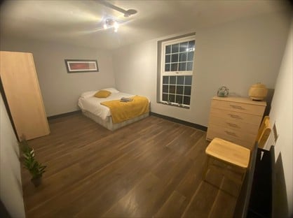 4 Bed Flat, Lowfield Street, DA1