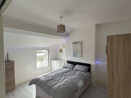 Room in a Shared House, Breeze Hill, L9