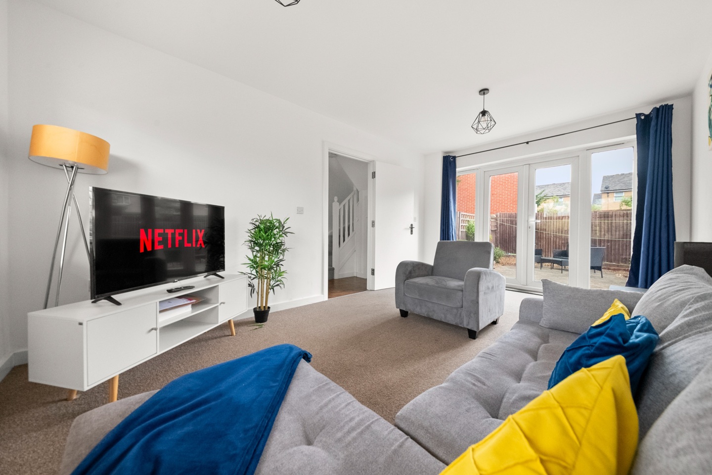 Additional image 2 of 3 Bed Detached House, Drakeway, RG2, N1 7GU