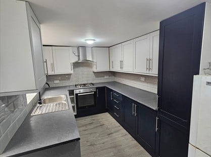 4 Bed Terraced House, Viscount Street, M14