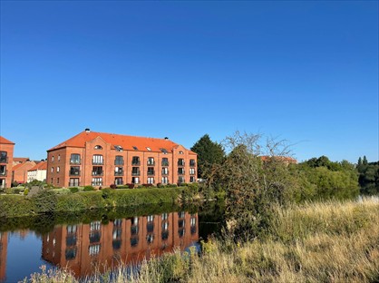 2 Bed Flat, Castle Dyke Wynd, TS15