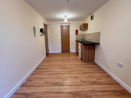 Room in a Shared House, Liverpool Road, ST4