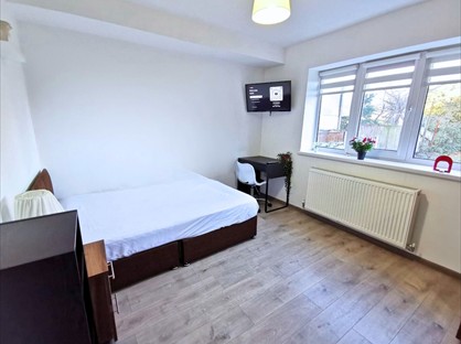 Room in a Shared House, Rufford Street, S80