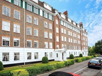 2 Bed Flat, Richmond Hill Court, TW10