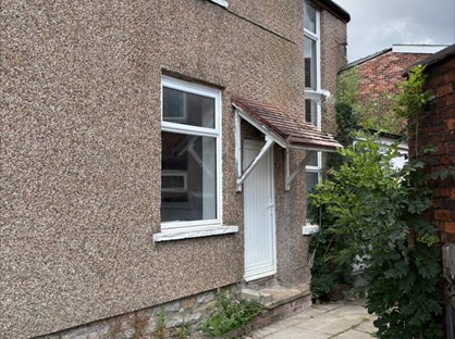 3 Bed Penthouse, Meadow Street, SK14