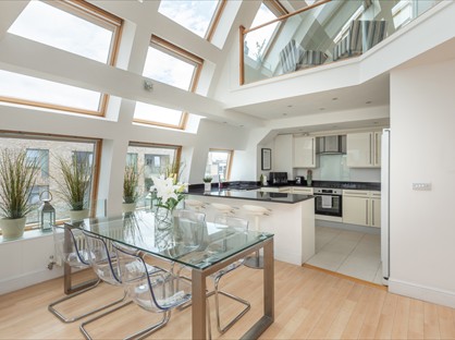 1 Bed Flat, Beckenham Park Heights, SE6