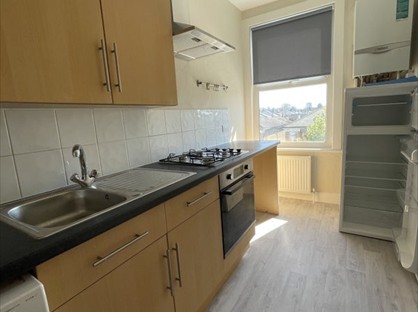 1 Bed Flat, Bassein Park, W12
