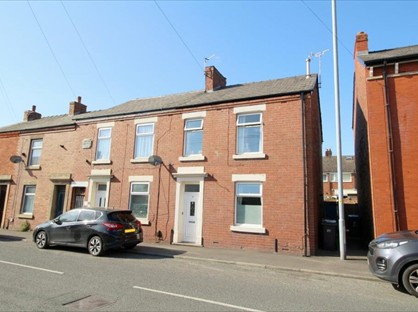 3 Bed End Terrace, Dunkirk Lane, PR25