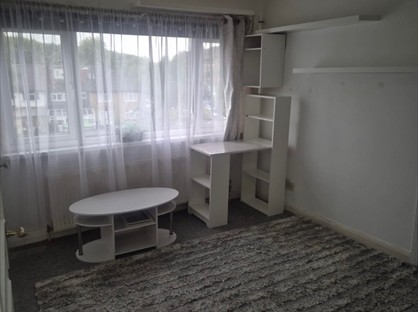 Studio Flat, Rockware Avenue, UB6