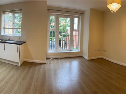 1 Bed Flat, William Court, LU3