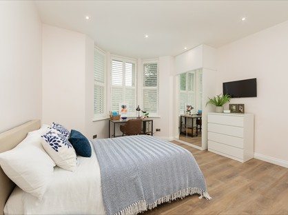 Studio Flat, Lower Oldfield Park, BA2