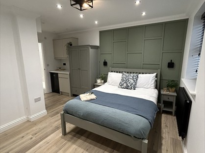 Room in a Shared House, Flying Dutchman Way, NN11