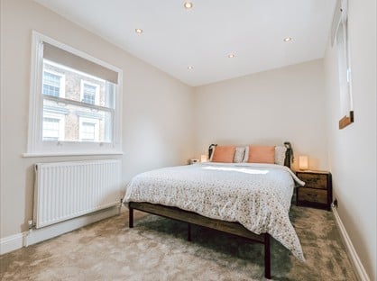 2 Bed Flat, Warwick Way, SW1V