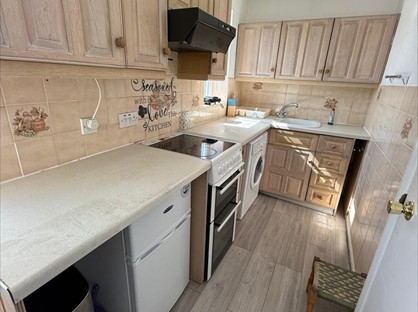 2 Bed Flat, Kipling Avenue, RM18