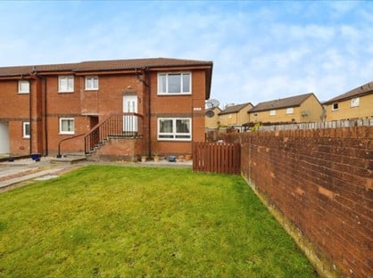 2 Bed Flat, Falcon Brae, EH54