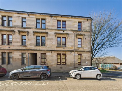1 Bed Flat, Bank Street, PA1