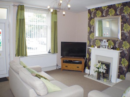 2 Bed Terraced House, Union Street, HX4