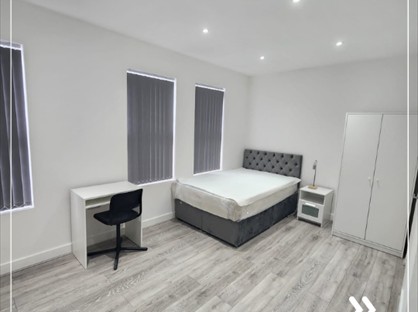 Room in a Shared House, Woodsley Road, LS3