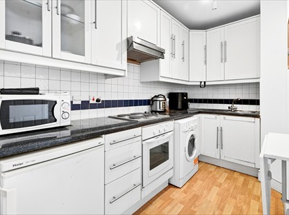 2 Bed Flat, Drummond Street, NW1