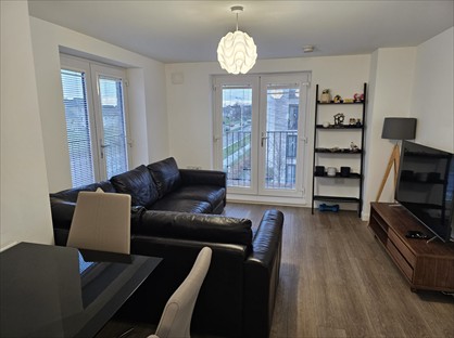 2 Bed Flat, South Gyle Broadway, EH12