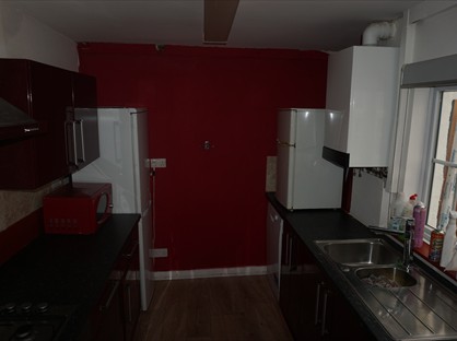 4 Bed Semi-Detached House, Princes Road, TS1