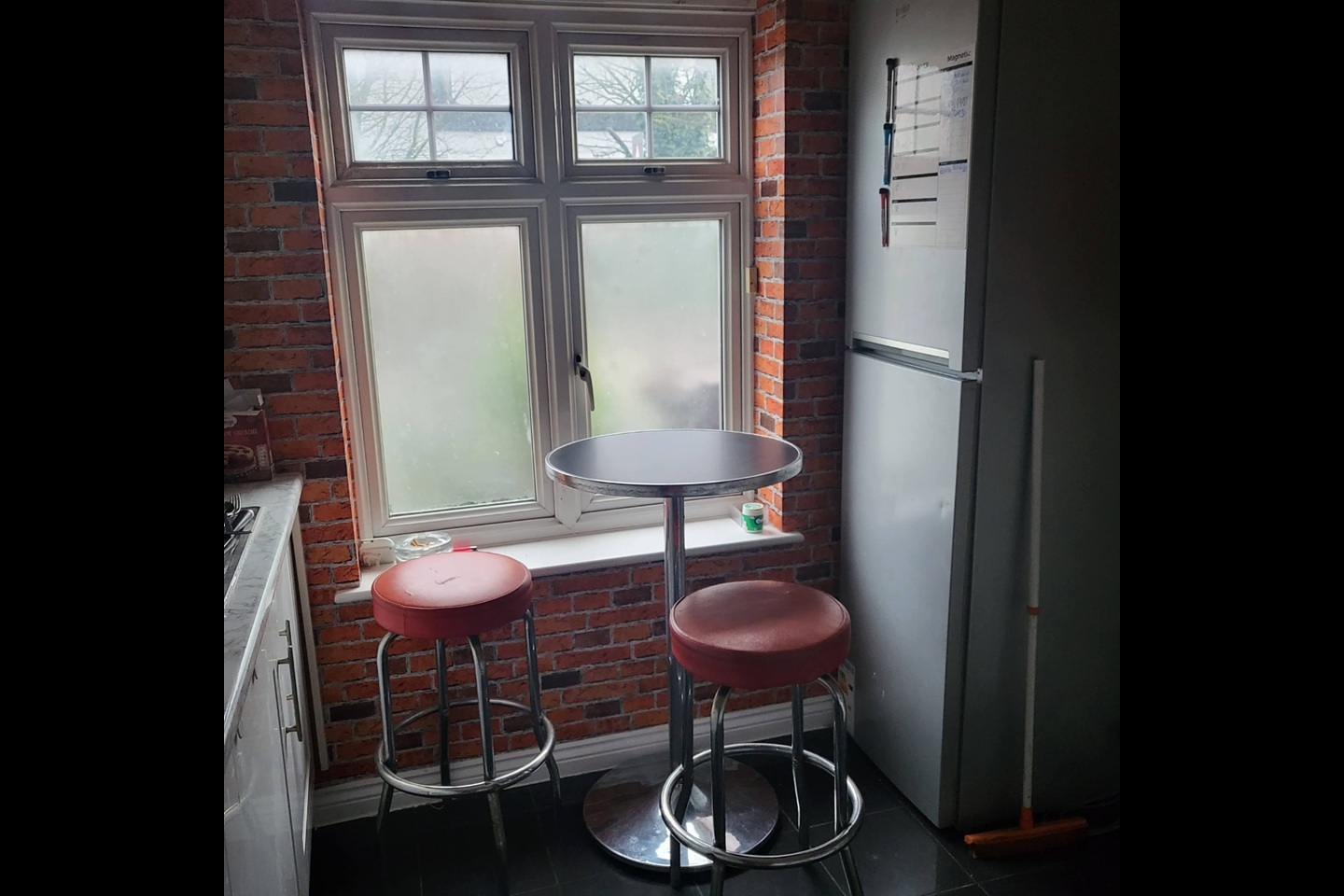 Room in a Shared Flat, Queens Road, M8
