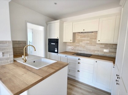 3 Bed Bungalow, Bybrook Road, TN24