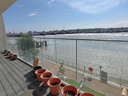 2 Bed Flat, Liner House, E16