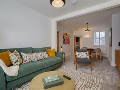 3 Bed Terraced House, Pathfinder Terrace, TA6